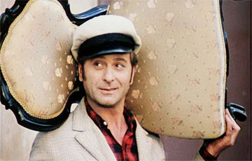 Почему снос «хрущевок» в Беларуси напоминает сцены из книги «12 стульев»