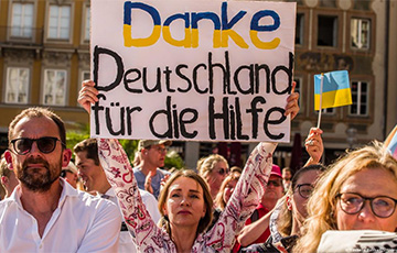 Германия продлила ВНЖ для украинцев