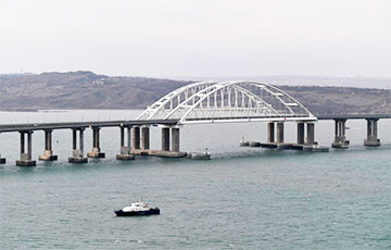 Прекрасный момент: Жданов заявил об атаке на Крымский мост