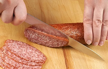 Почему колбасу надо резать под углом?