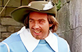 Actor Of Famous Film 'D'Artagnan, Three Musketeers' Dies