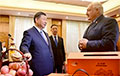 «Сі Цзіньпін паводзіў сябе як пан»: Лукашэнку прынізілі ў Пекіне