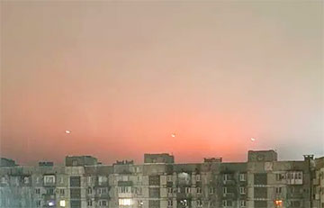 Высокоточные ракеты ударили по крупному скоплению российских войск в Мариуполе