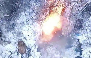 Group Of Occupiers 'Dissolves' In Air After Direct Hit Of Ammunition