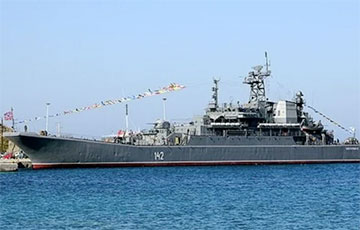 Russians Hysterical Over Strike On 'Novocherkassk' Landing Ship