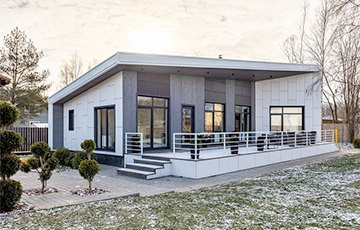 Под Минском продается стильная дача с шикарной зоной отдыха