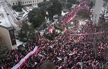 У цэнтры Варшавы прайшла масавая акцыя апазіцыі