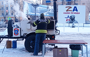 «В куртке спал и еще двумя накрывался»