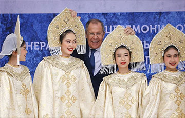 СМИ: Лавров начал гоняться за Галкиным