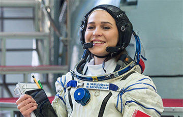 Roscosmos CEO Promises Lukashenka To Send Belarusian Woman Into Space After All