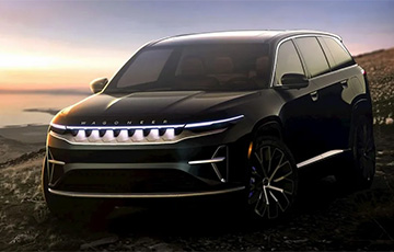 Jeep прапанаваў свой першы электрамабіль