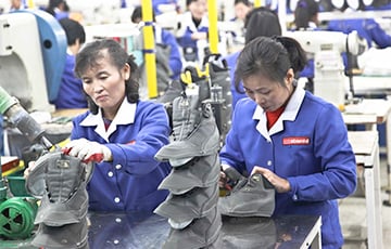 Северокорейские рабочие в России пожаловались на тяжелые условия труда и выплаты в $10 в месяц