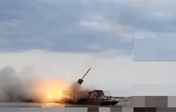 Уникальная операция: россиян с острова Змеиный выбивали «Ураганом» с баржи