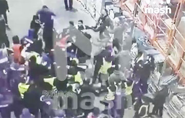 Mass Fight Breaks Out At Wildberries Warehouse Near Moscow