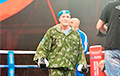 Знаменитого российского боксера высмеяли после восхищения Песковым