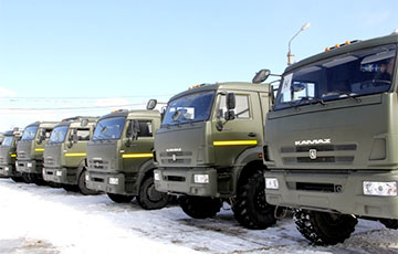 Под Воронежем неизвестные вывели из строя партию новых КамАЗов для армии