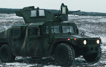 Полк Каліноўскага паказаў камбінацыю броанеаўто Humvee з легендарным кулямётам M2 Browning