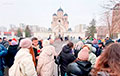 На церемонии похорон Навального начались перебои с мобильным интернетом