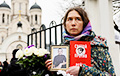 Как десятки тысяч россиян прощались с Алексеем Навальным