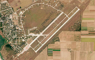 Secret Facility With Russian Officers And Airbase Hit In Crimea