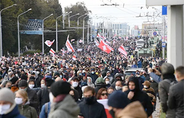 Дмитрий Бондаренко: Чтобы победить, мало выходить на протесты один раз в неделю