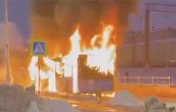 В России снова загорелся белорусский автобус