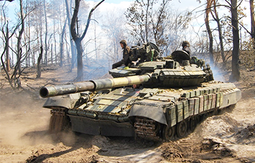Легион «Свобода России», РДК и «Сибирский батальон» зашли на танках в Курскую и Белгородскую области РФ