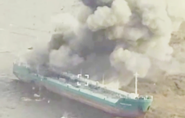 Destruction Of Russian Command Post On Tanker: Interesting Details Surface
