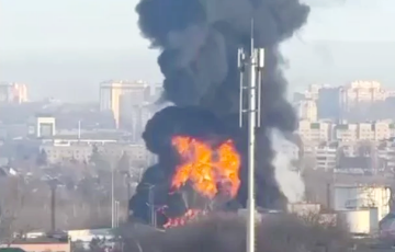 Russians Still Cannot Extinguish Fire At Orel Oil Depot