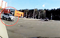 В Солигорске один водитель ехал на зеленый, а другой почему-то решил двинуться на красный