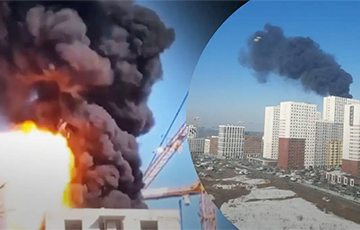 Powerful Explosions Heard Near Moscow: Black Smoke Rising