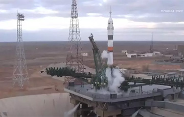 «Роскосмос» назвал причину отмены запуска «Союза» на МКС с белоруской