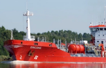 Media: Russian ‘Shadow Fleet’ Is Regularly Refueled From Latvian Tanker Near Island Of Gotland