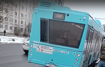 У Санкт-Пецярбургу адбылося чарговае надзвычайнае здарэнне з аўтобусам МАЗ