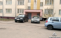Белорус с помощью кошки пытался отучить соседа парковаться под окнами