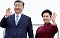 Си Цзиньпин прилетел во Францию на переговоры с Макроном