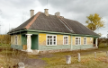 Рядом с одним из красивейших природных комплексов Беларуси продается старинный дом