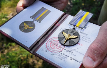 Белорусским добровольцам полка имени Кастуся Калиновского вручены 24 награды