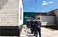 В Украине начали освобождать заключенных для отправки на фронт