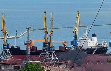 В порту Мариуполя заметили новый российский корабль