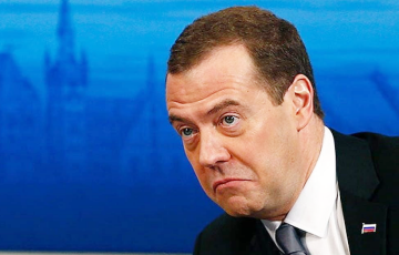 Medvedev Surprises Audience With Another Wild Idea