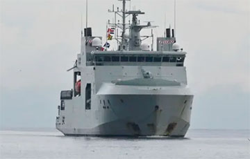 Canada, US Warships Arrive In Cuban Port