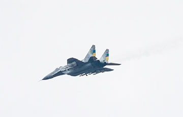 Потрясающая боевая работа украинских летчиков по российским целям попала на видео