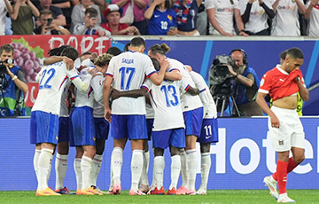 Франция победила Австрию в первом матче Евро-2024
