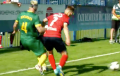 Российский футболист «Немана» с разбега ударился головой о железный забор