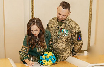 Белорусская певица Маргарита Левчук вышла замуж за украинского военного