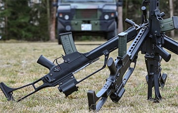 Чехия начнет производить в Украине патроны и штурмовые винтовки