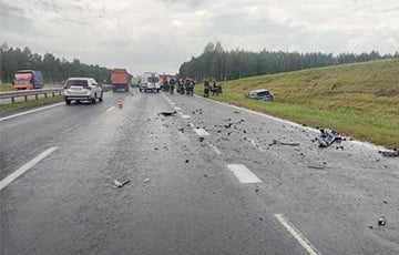 На трассе Минск — Могилев столкнулись две легковушки