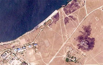 Появились спутниковые снимки после удара по базе россиян на озере Донузлав в Крыму