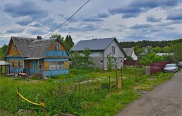 В Минске есть садовое товарищество, где сейчас продаются три дачи